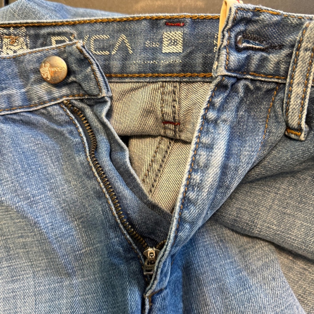 RVCA Artist Network Program Jeans Mens 28 Light Blue Excellent Straight Leg ANP - Picture 12 of 13